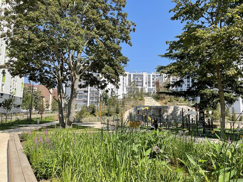 Parc Diderot : un bain de lumière et de nature !