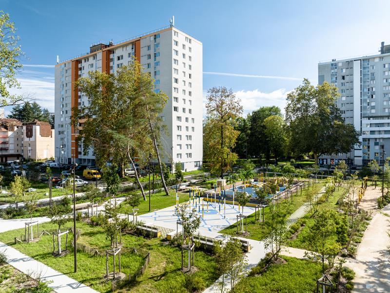 Bouquet final à Saragosse, avec et pour les habitants